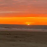 In Belgium With Sea Views Апартаменти *