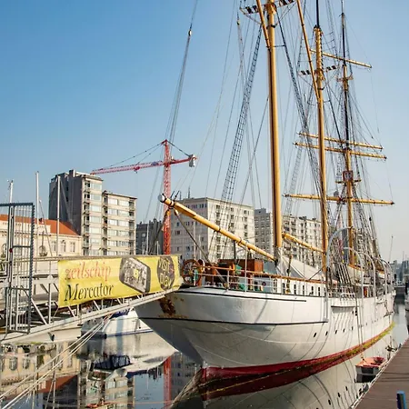 Appartamento In Belgium With Sea Views *