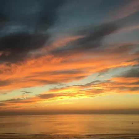 In Belgium With Sea Views Appartamento *